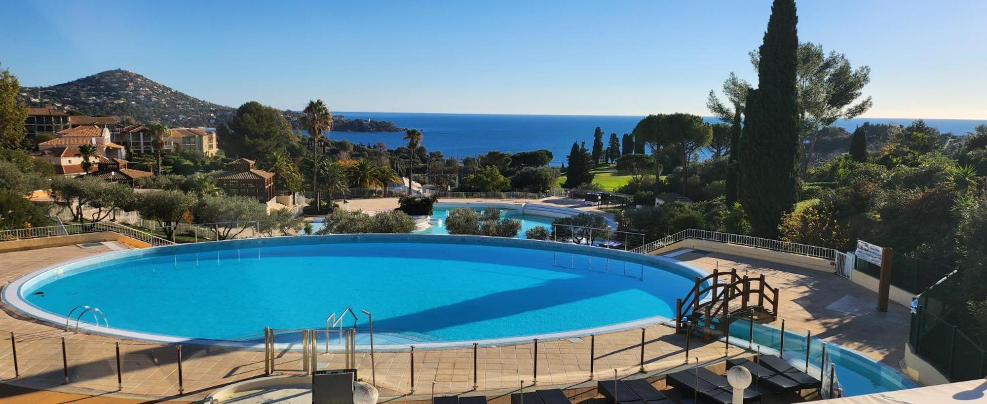 Village Cap Esterel Vue Mer, Duplex Climatise Apartamento